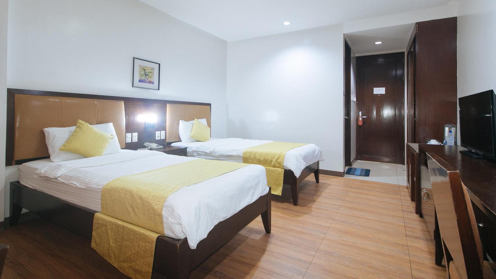 Bliss Hotel San Fernando Pampanga City Екстериор снимка