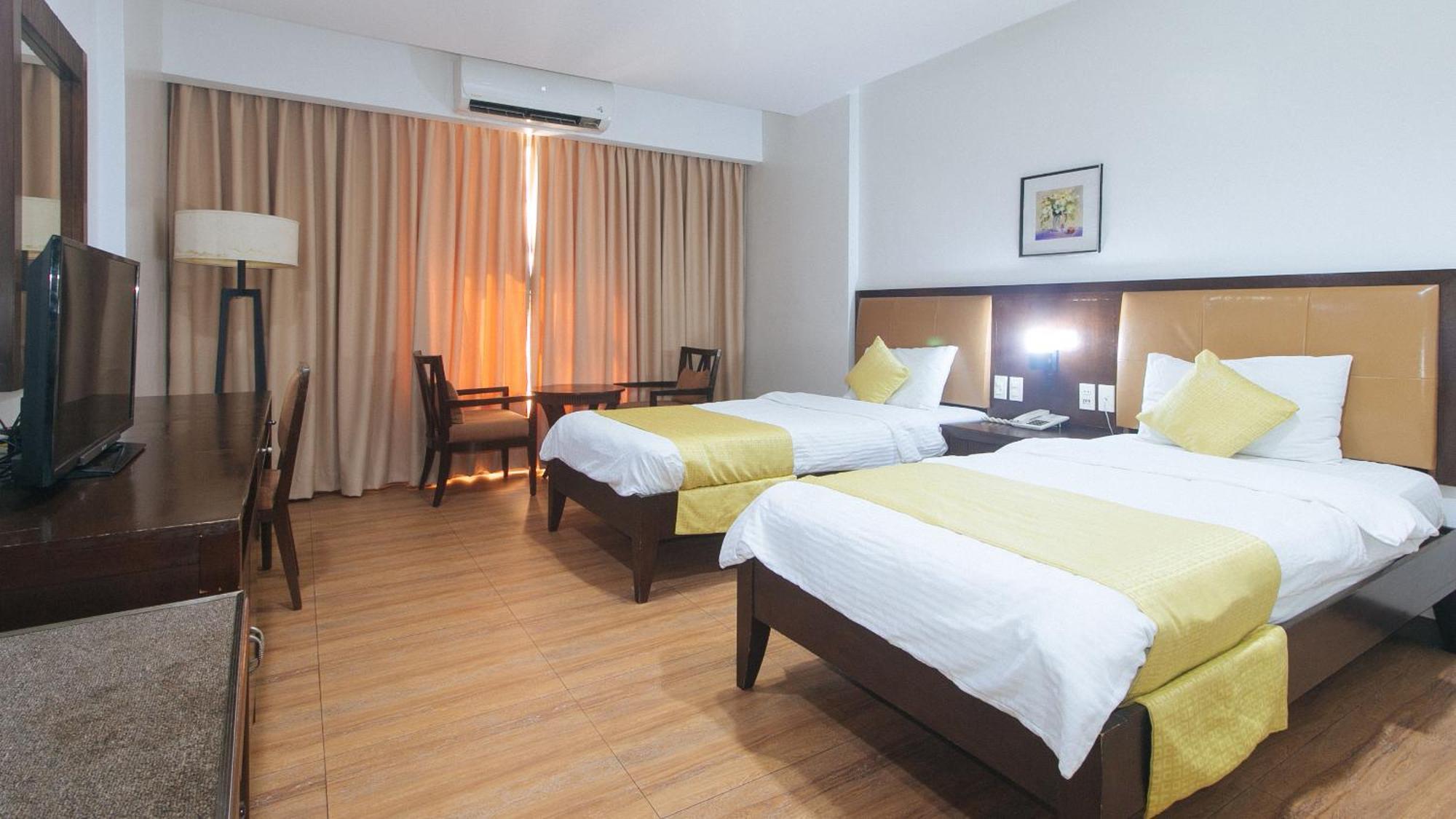Bliss Hotel San Fernando Pampanga City Екстериор снимка