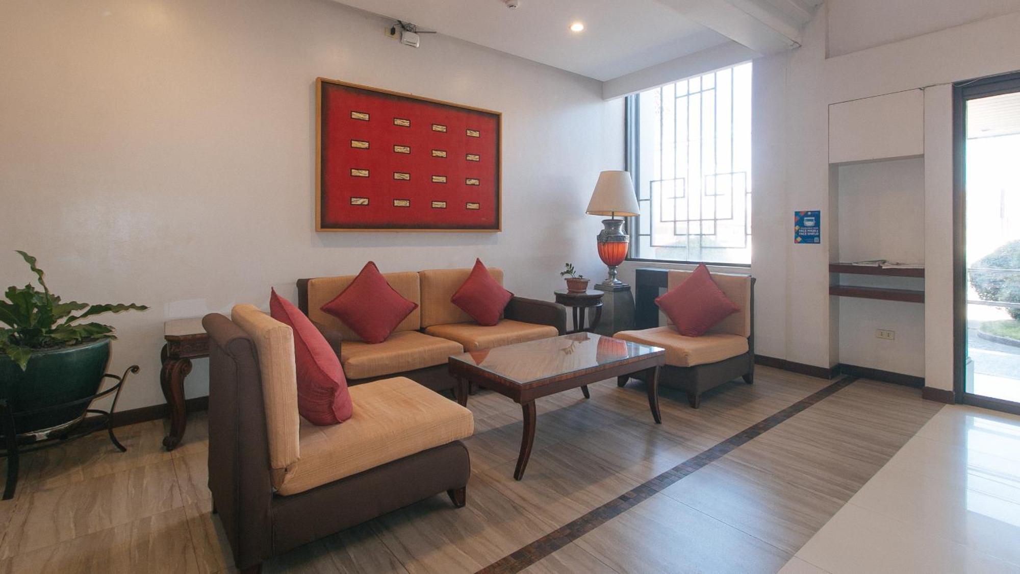 Bliss Hotel San Fernando Pampanga City Екстериор снимка